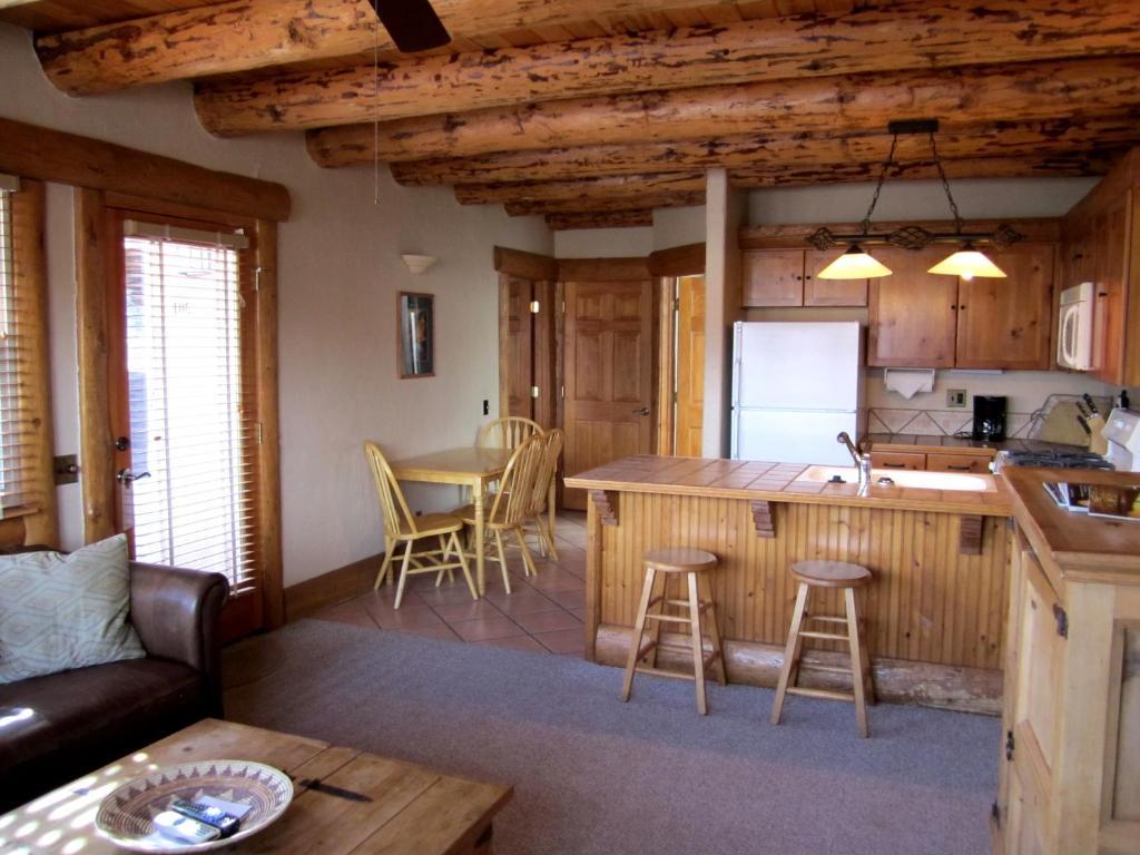 רידג'וויי Chipeta Lodge חדר תמונה
